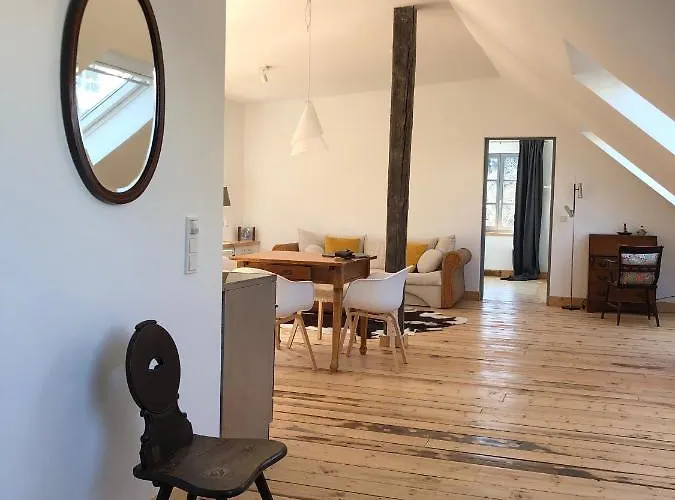 Weingut Huesgen Am Moenchhof Apartamento *