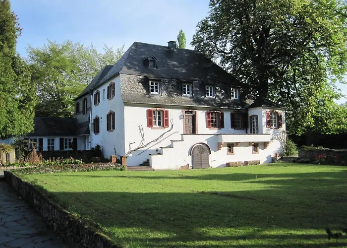 Weingut Huesgen Am Moenchhof Apartamento Traben-Trarbach
